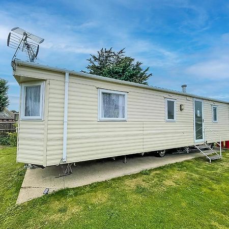 Great Caravan At Breydon Water Holiday Park, Ref 10086B Belton with Browston Exterior photo
